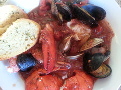 Rub that rubs gourmet spice blends! Cioppino, east coast style.